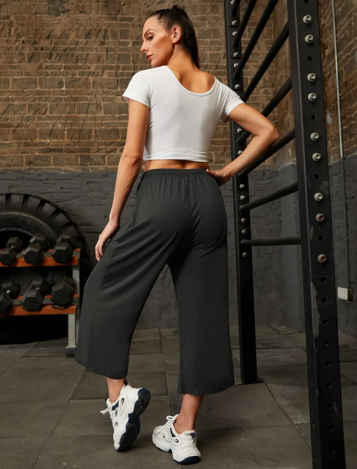 Annenmy Womens Capri Yoga Pants Wide Leg Gym Shorts Quick Dry Drawstring Pants Loose Workout Capris Sweatpants with Pockets