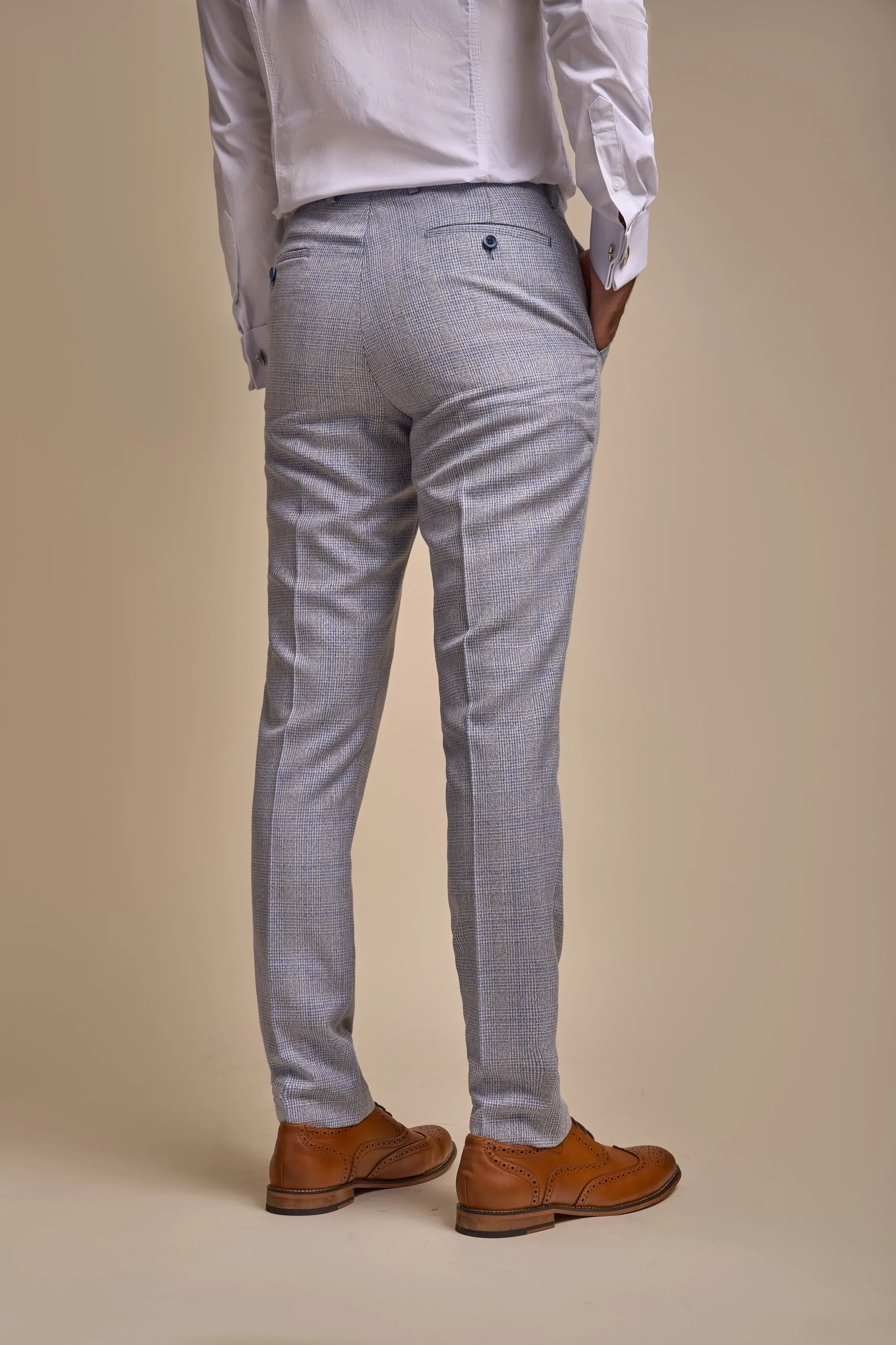 Caridi Sky Regular Check Three Piece Suit