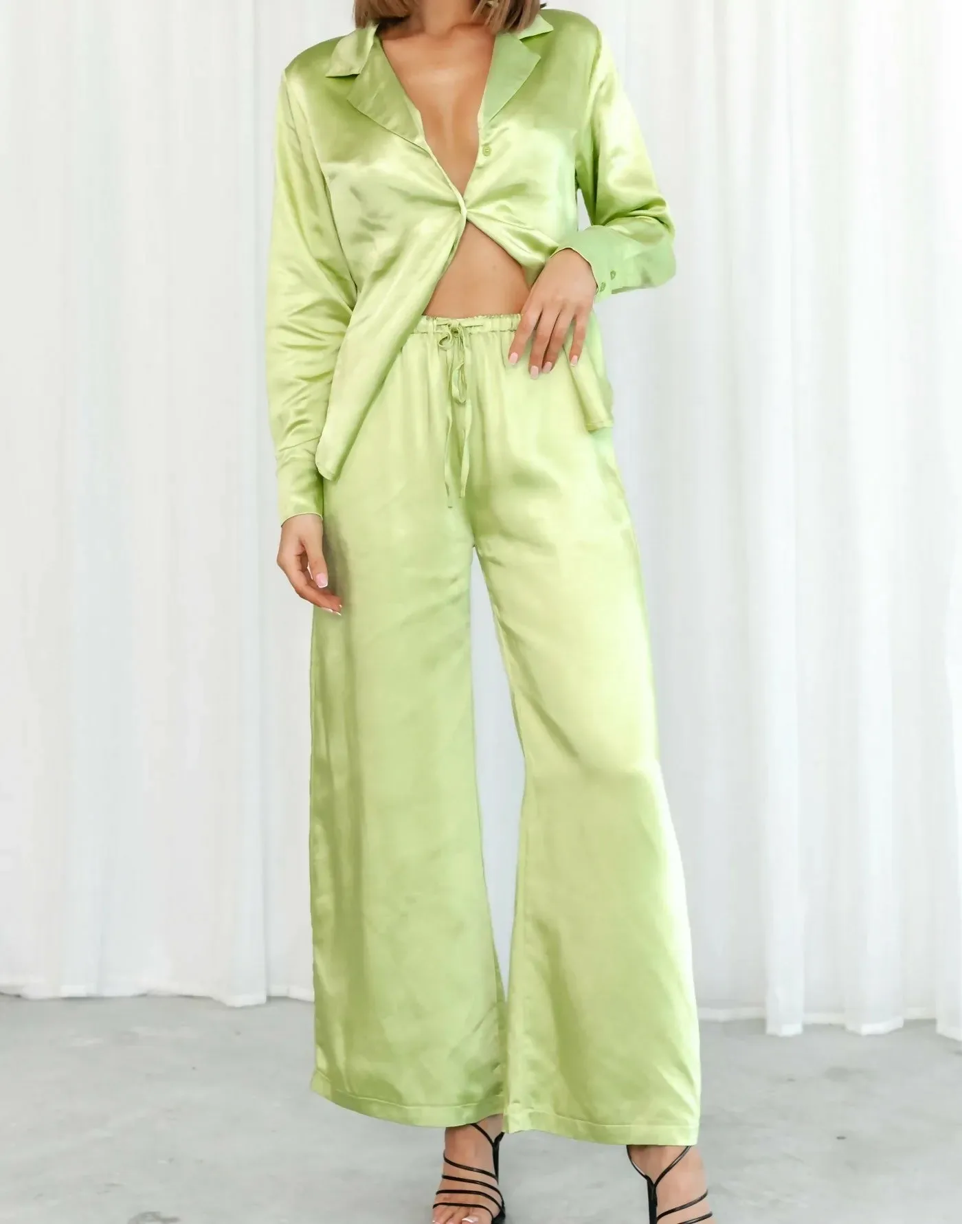 Charcoal Cruz Set Lime