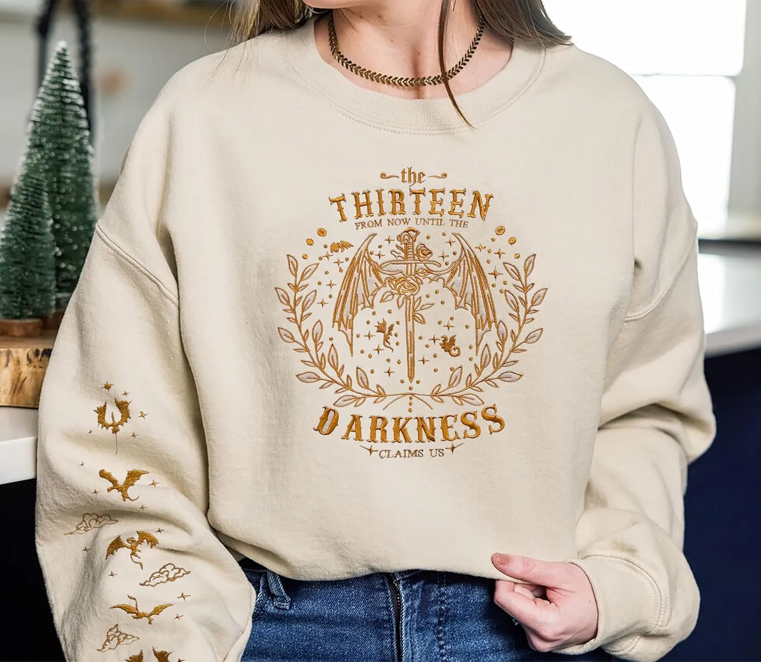 Embroidered Book Lovers Sweatshirt, Throne The Thirteen of Glass Sweatshirts, Tog merch, Throne O G merchandise