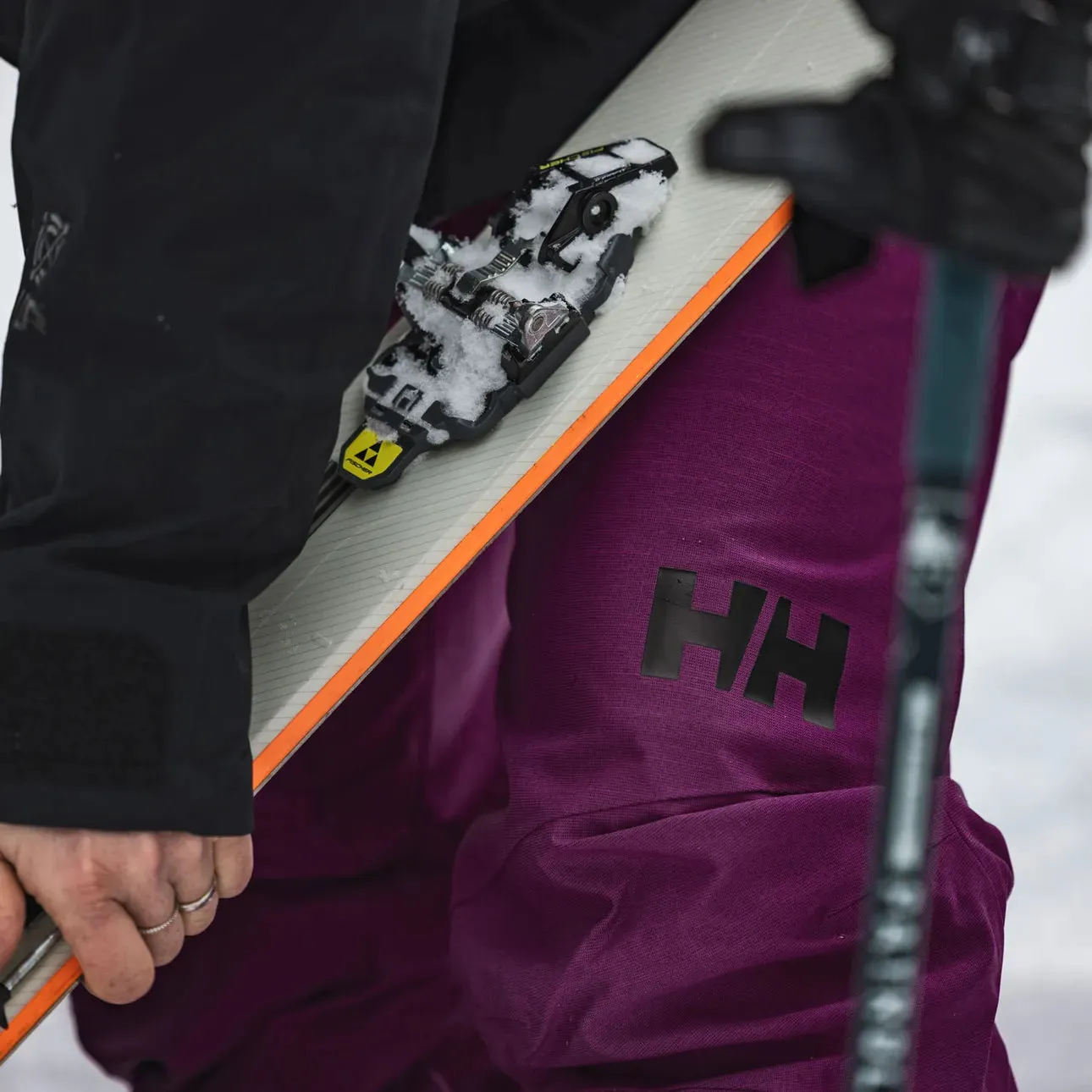 Helly Hansen Women's Powderqueen Bib Pant 2025