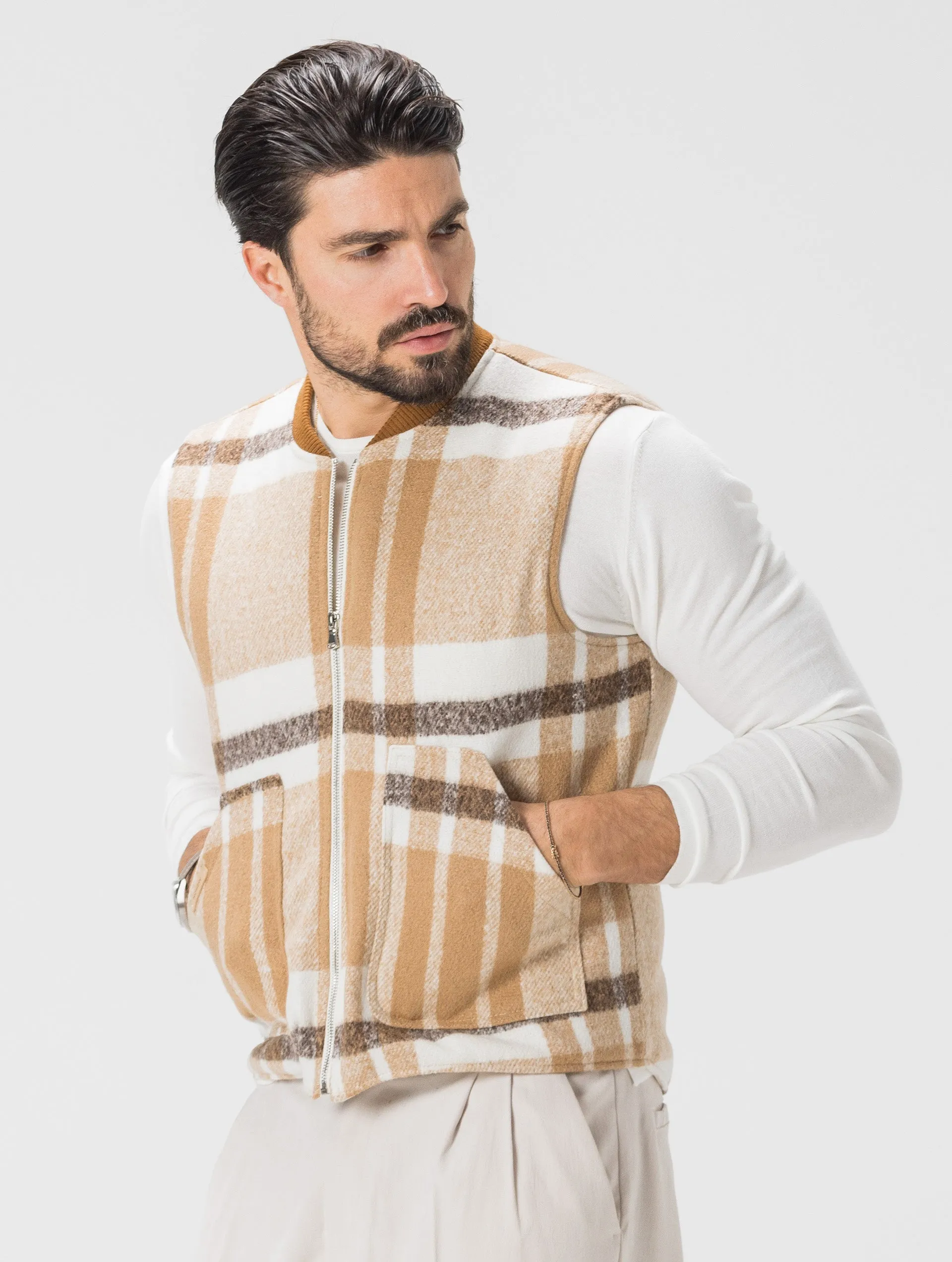 MARCELLUS VEST IN CREAM AND BROWN