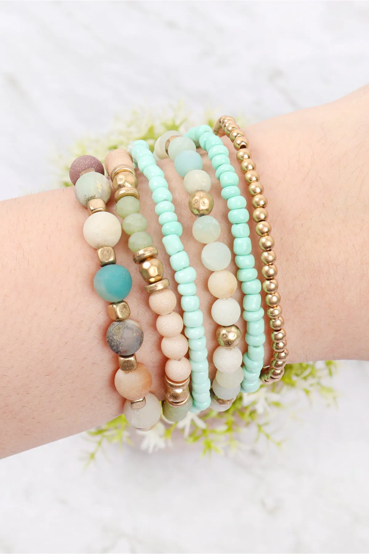 NATURAL STONE MIXED BEADS CHARM BRACELET