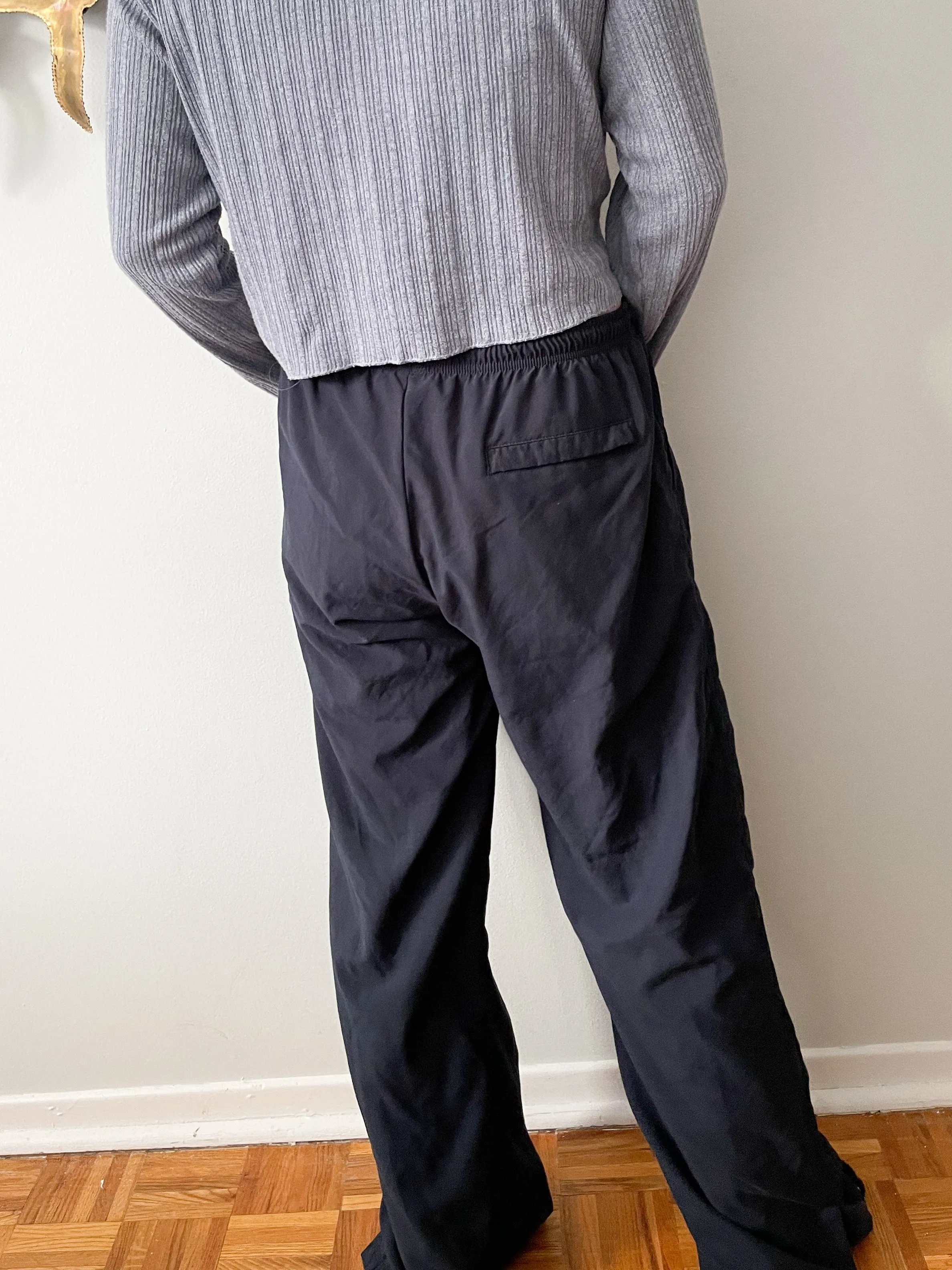Nike Navy Sweat Lined Straight Leg Track Pants - Large